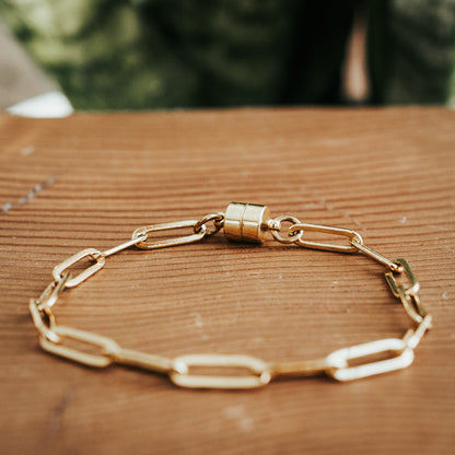 Paperclip Gold Plated Chain Bracelet with Magnet Clasp