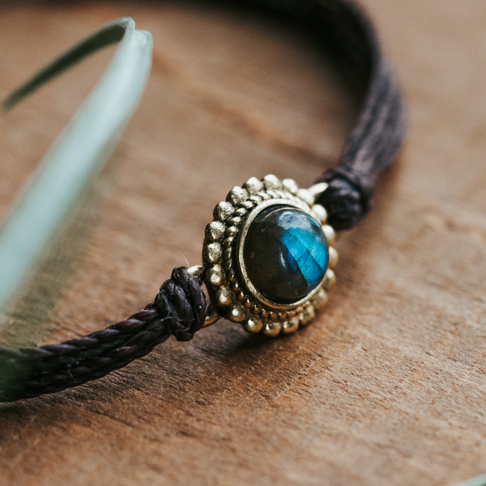 The Moody Gem String Bracelet | Adjustable