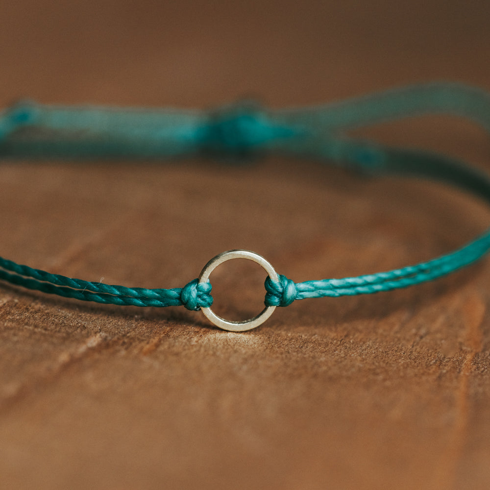 Minimalist Circle String Bracelets | Adjustable