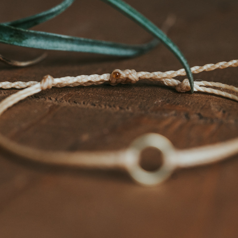 Minimalist Circle String Bracelets | Adjustable