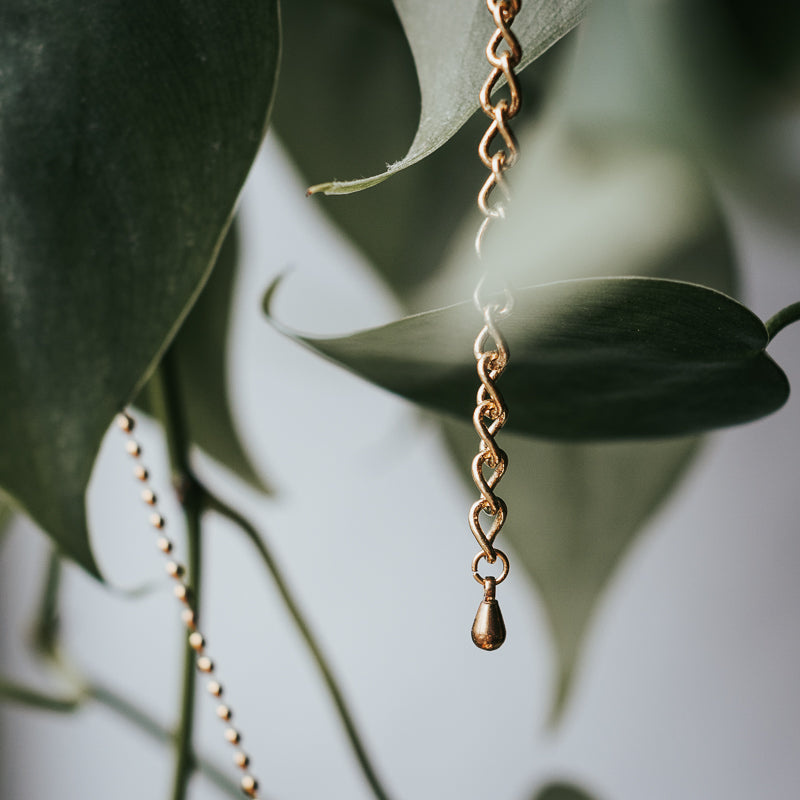 Balance Point | Choker Necklace