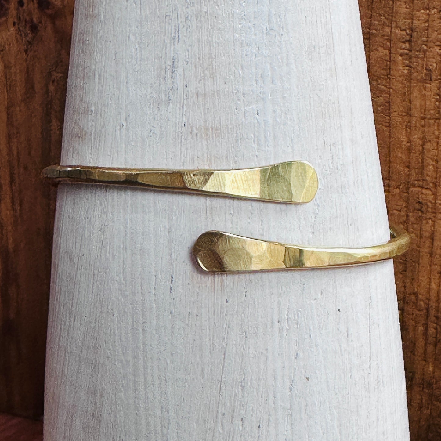 Brass Cuff spriral Bracelet