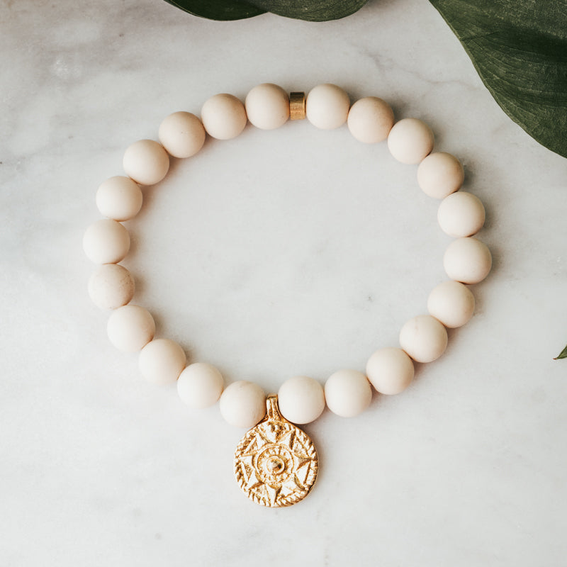 The Sunny Fossil Gemstone Bracelet