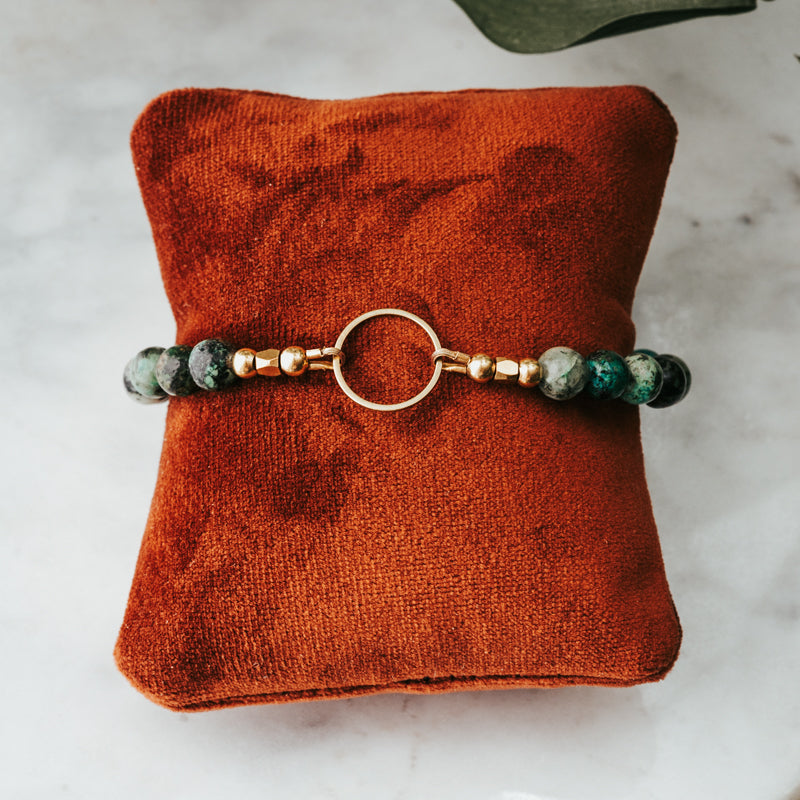 Circle Accent Gemstone Bracelet | Black Striped Agate