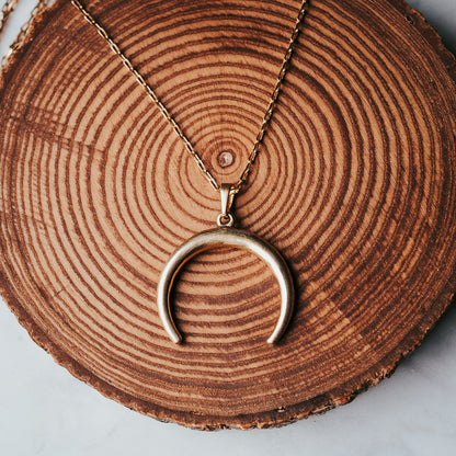 Half Moon | Pendant Necklace