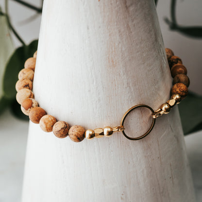 Circle Accent Gemstone Bracelet | Black Striped Agate