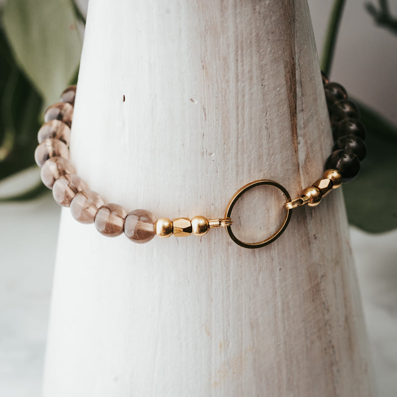 Circle Accent Gemstone Bracelet | Black Striped Agate